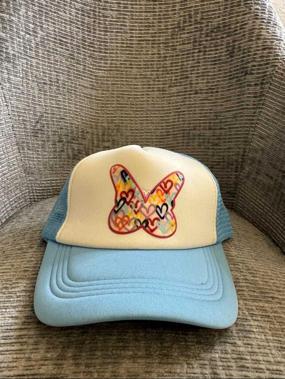 Light Blue Trucker Hat with Colorful Heart-Pattern Butterfly